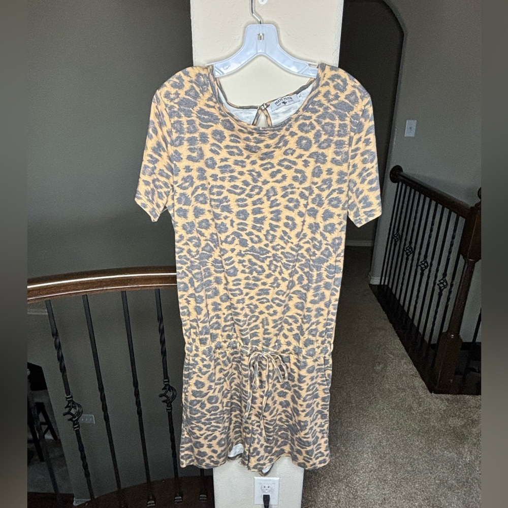 Crazy Train Animal Print Romper with Functional Pockets Size XL Mobwife Travel